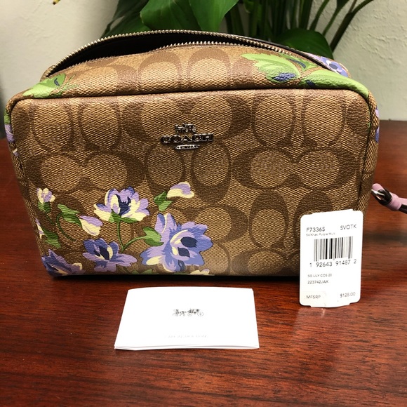 COACH - Picture 2 of 8